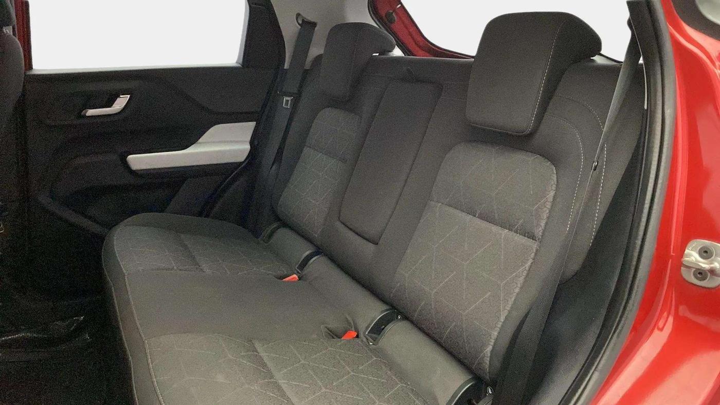 2022 Tata PUNCH CREATIVE IRA 1.2 RTN DUAL TONE, Petrol, Manual, 30,561 km, Right Side Rear Door Cabin