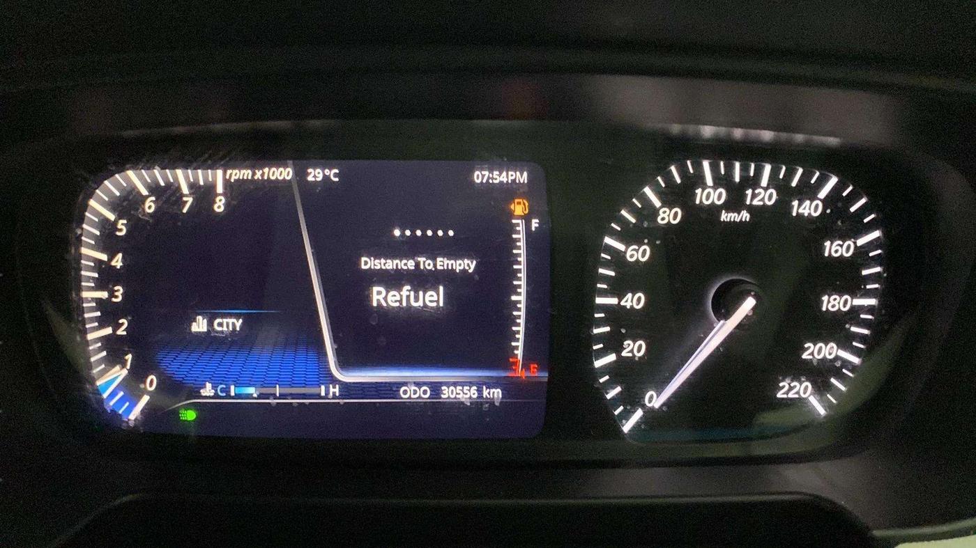 2022 Tata PUNCH CREATIVE IRA 1.2 RTN DUAL TONE, Petrol, Manual, 30,561 km, Odometer Image
