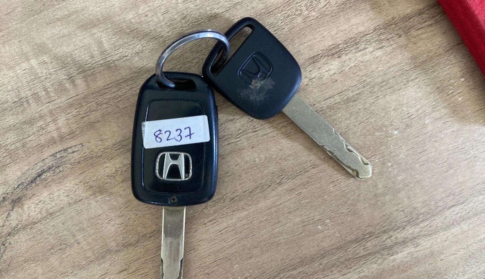2019 Honda WR-V 1.2L I-VTEC S MT, Petrol, Manual, 66,613 km, Key Close Up