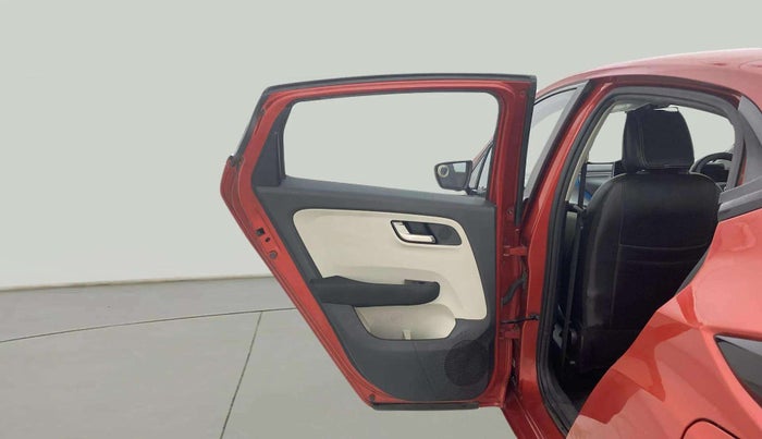 2023 Tata ALTROZ XZ PLUS SUNROOF CNG, CNG, Manual, 44,763 km, LHS Rear Door