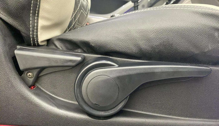 2018 Tata NEXON XZ PLUS PETROL, CNG, Manual, 57,510 km, Driver Side Adjustment Panel