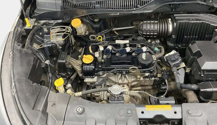 2020 Tata ALTROZ XT PETROL, Petrol, Manual, 64,771 km, Engine View - Right