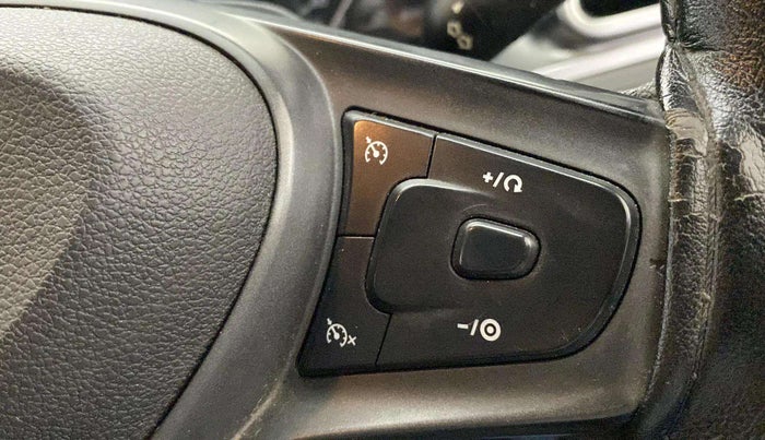2020 Tata ALTROZ XT PETROL, Petrol, Manual, 64,771 km, Adaptive Cruise Control