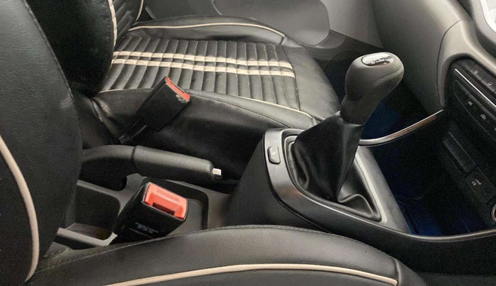 2020 Tata ALTROZ XT PETROL, Petrol, Manual, 64,771 km, Gear Lever