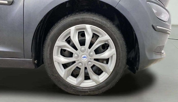 2020 Tata ALTROZ XT PETROL, Petrol, Manual, 64,771 km, Right Front Wheel