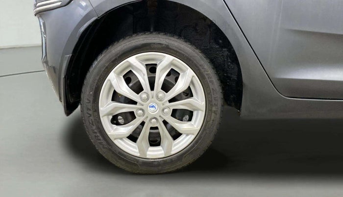 2020 Tata ALTROZ XT PETROL, Petrol, Manual, 64,771 km, Right Rear Wheel
