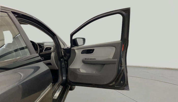 2020 Tata ALTROZ XT PETROL, Petrol, Manual, 64,771 km, RHS Front Door