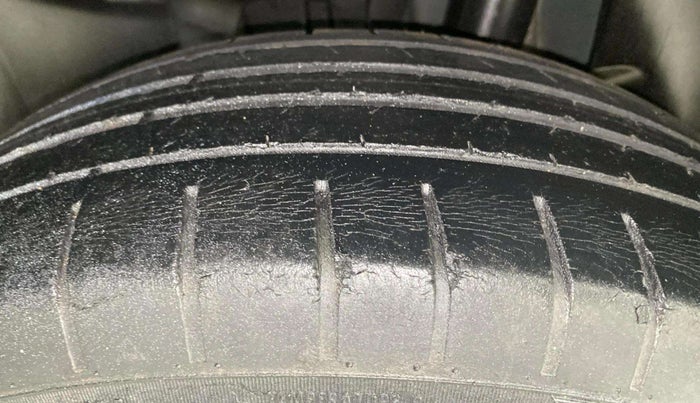 2018 Maruti Swift ZXI PLUS, Petrol, Manual, 84,674 km, Left Rear Tyre Tread