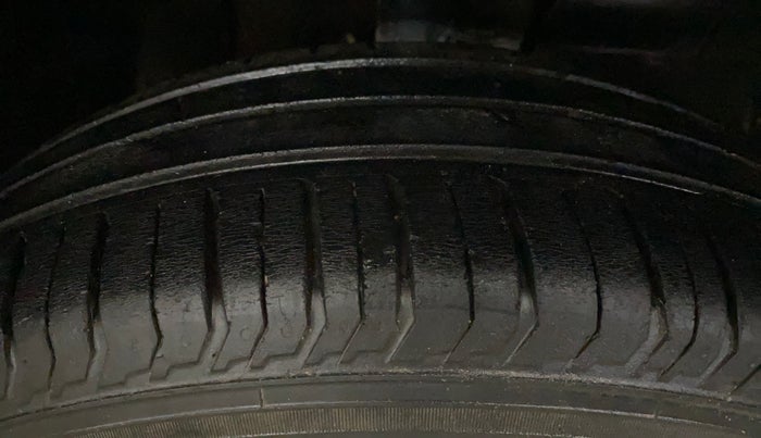 2025 Tata PUNCH ADVENTURE MT, Petrol, Manual, 51,566 km, Right Front Tyre Tread