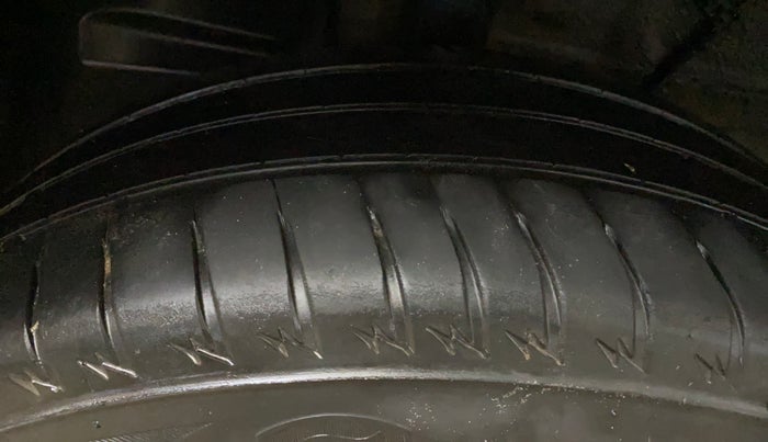 2025 Tata PUNCH ADVENTURE MT, Petrol, Manual, 51,566 km, Right Rear Tyre Tread