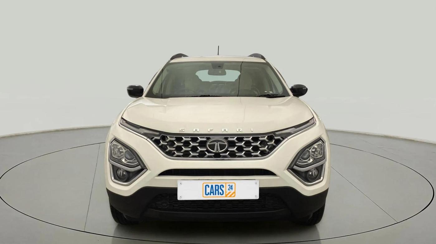 2022 Tata Safari XM, Diesel, Manual, 13,331 km, Front
