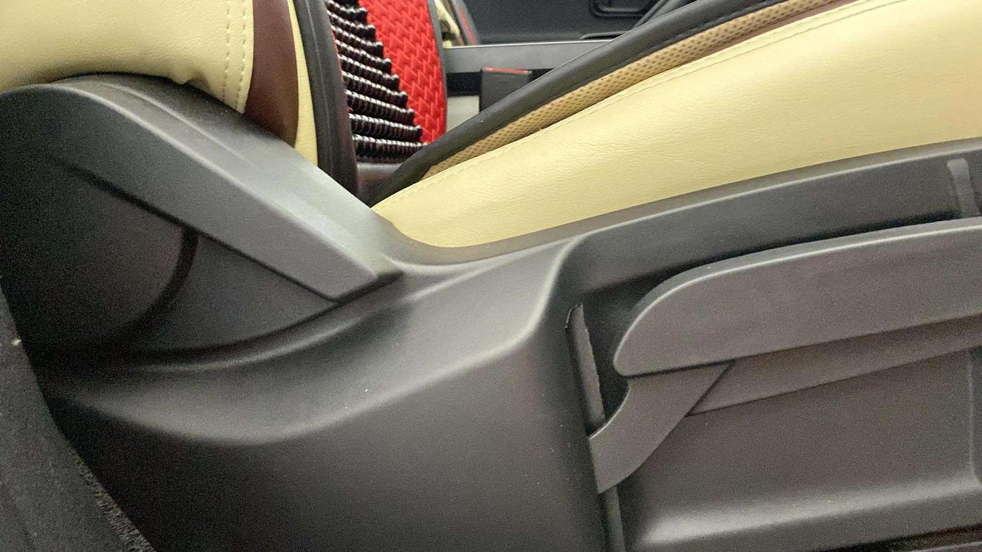 2022 Tata Safari XM, Diesel, Manual, 13,331 km, Driver Side Adjustment Panel