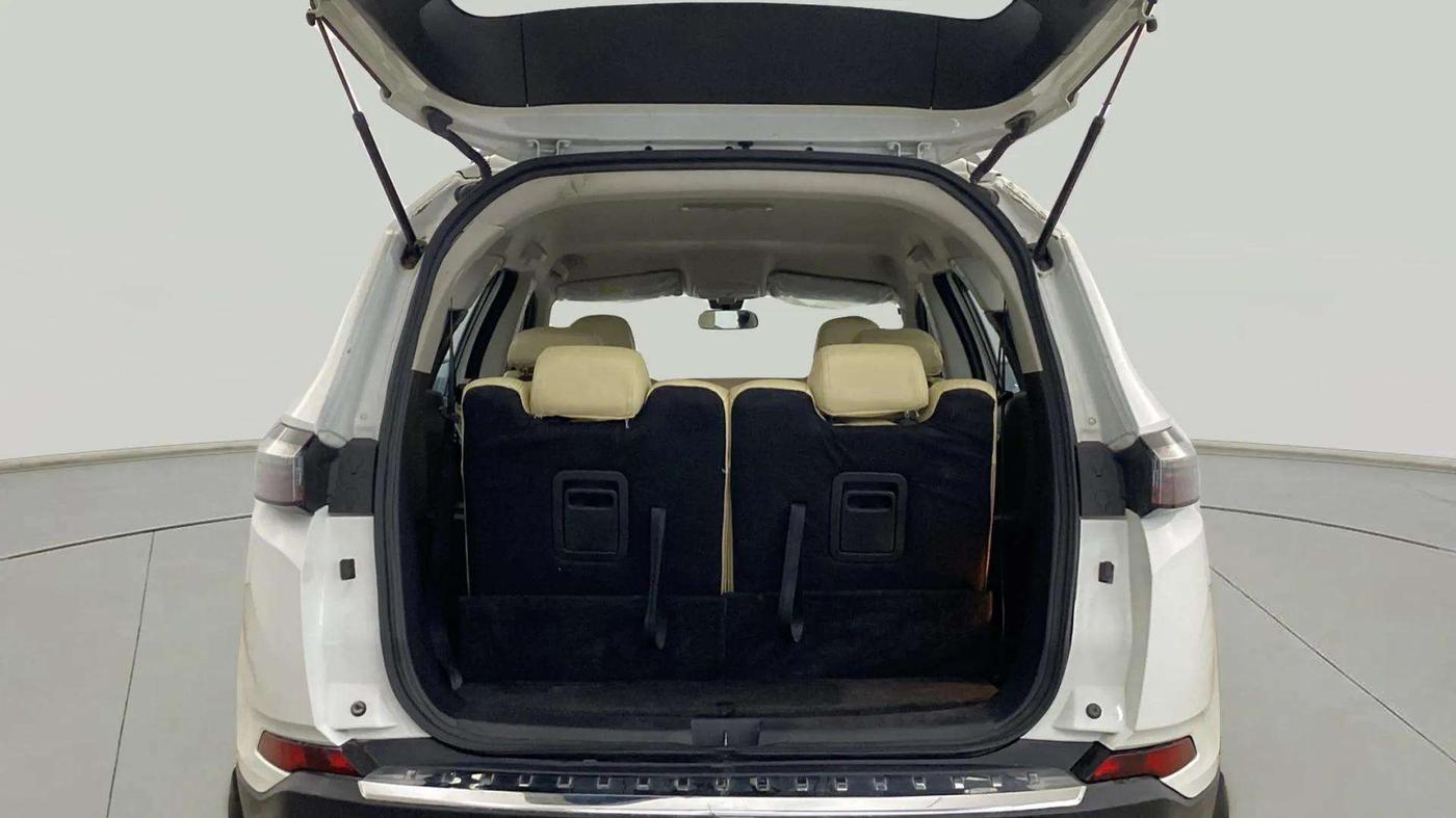 2022 Tata Safari XM, Diesel, Manual, 13,331 km, Boot Open Zoomed View