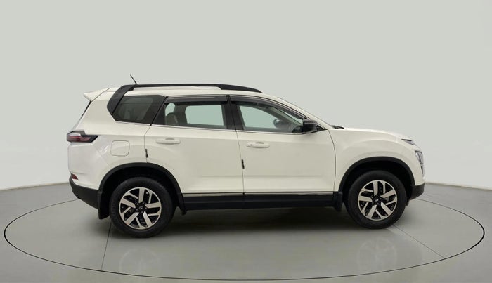 2022 Tata Safari XM, Diesel, Manual, 12,892 km, Right Side View
