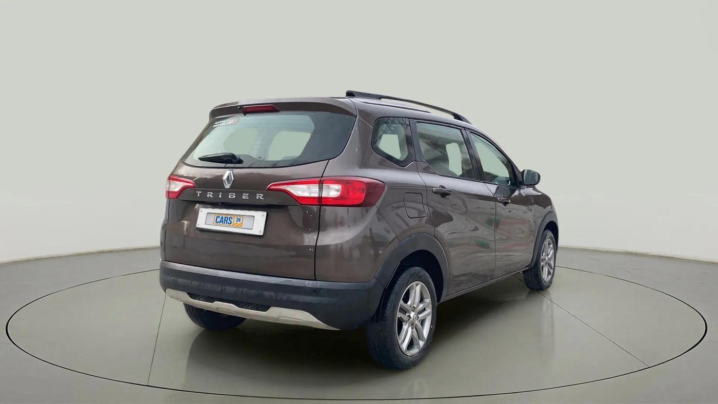 2021 Renault TRIBER RXZ, Petrol, Manual, 44,043 km, Right Back Diagonal