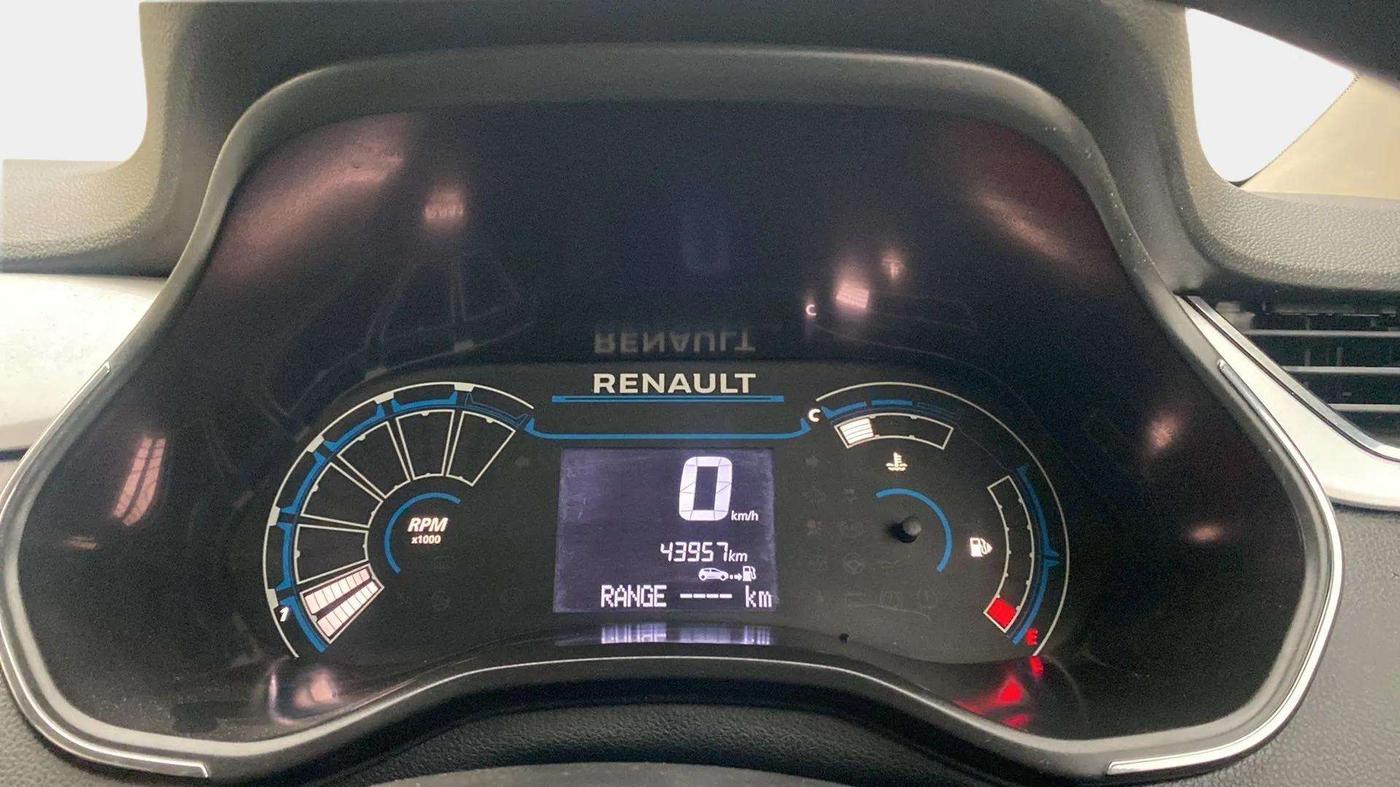2021 Renault TRIBER RXZ, Petrol, Manual, 44,043 km, Odometer Image