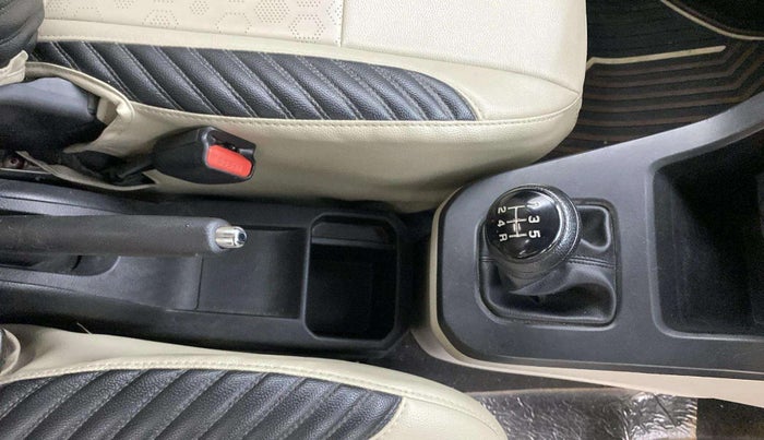 2020 Maruti New Wagon-R VXI 1.2, Petrol, Manual, 32,926 km, Gear Lever