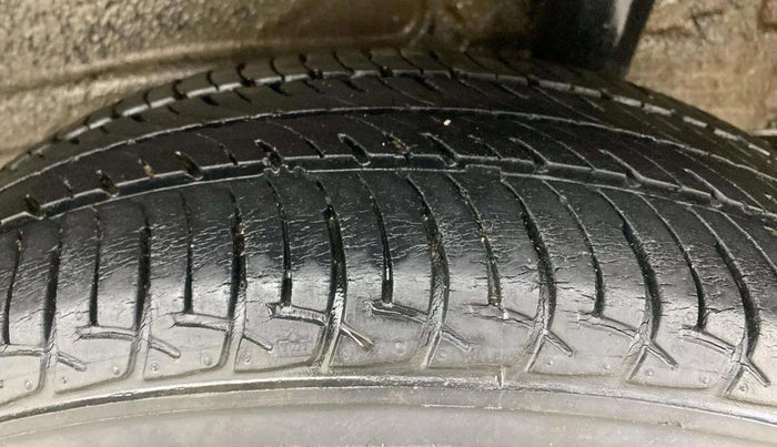 2020 Maruti New Wagon-R VXI 1.2, Petrol, Manual, 32,926 km, Left Rear Tyre Tread
