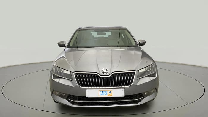 2017 Skoda Superb L&K 1.8 TSI AT, Petrol, Automatic, 87,280 km, Front