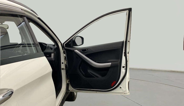 2023 Tata NEXON XM PETROL, Petrol, Manual, 11,407 km, RHS Front Door