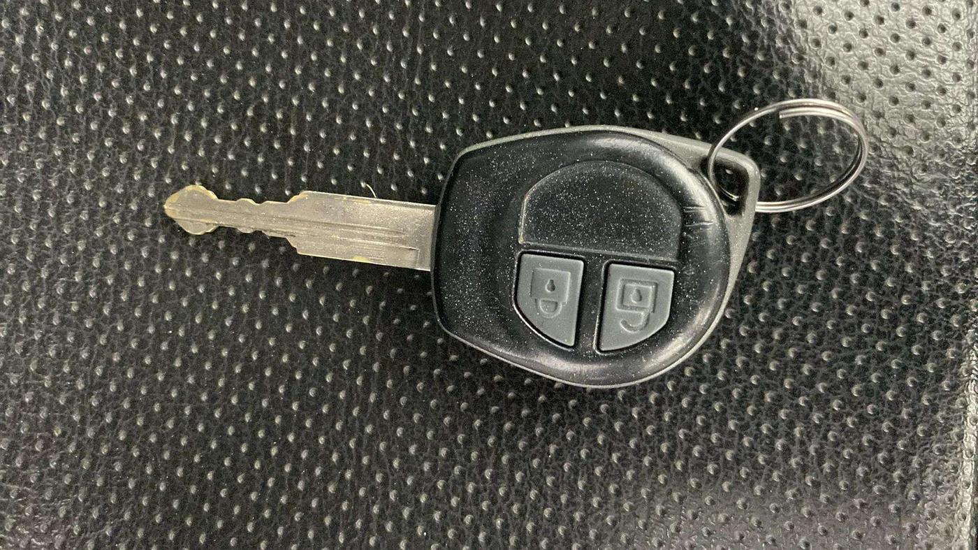 2022 Maruti Alto VXI PLUS, Petrol, Manual, 71,198 km, Key Close Up