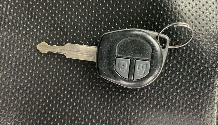 2022 Maruti Alto VXI PLUS, Petrol, Manual, 71,198 km, Key Close Up