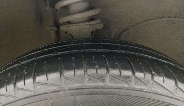 2022 Maruti Alto VXI PLUS, Petrol, Manual, 71,198 km, Right Front Tyre Tread