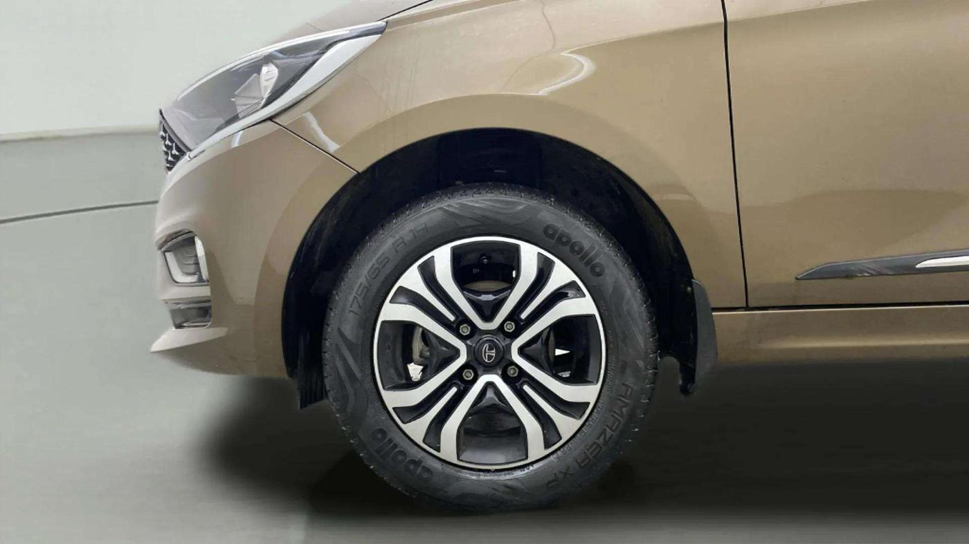 2024 Tata TIGOR XZA Plus iCNG , CNG, Automatic, 4,056 km, Left Front Wheel