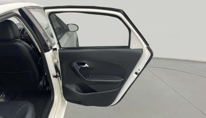 2017 Skoda Rapid STYLE 1.6 MPI AT, Petrol, Automatic, 29,914 km, RHS Rear Door