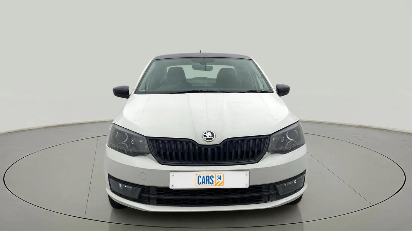 2017 Skoda Rapid STYLE 1.6 MPI AT, Petrol, Automatic, 29,914 km, Front