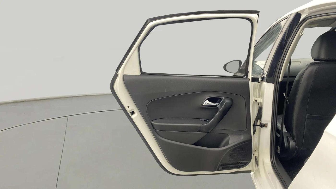 2017 Skoda Rapid STYLE 1.6 MPI AT, Petrol, Automatic, 29,914 km, LHS Rear Door