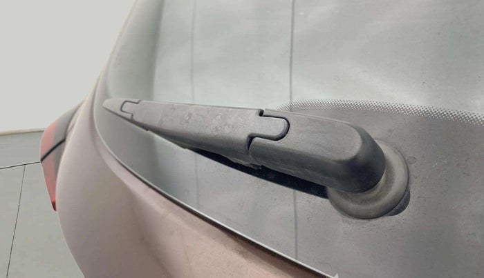 2022 Renault Kiger RXT (O) TURBO MT, Petrol, Manual, 15,569 km, Rear Wiper