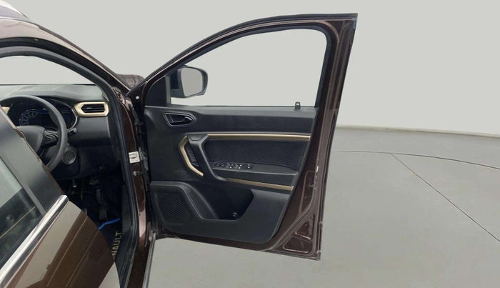 2022 Renault Kiger RXT (O) TURBO MT, Petrol, Manual, 15,569 km, RHS Front Door