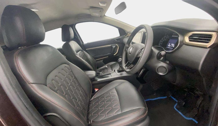 2022 Renault Kiger RXT (O) TURBO MT, Petrol, Manual, 15,569 km, Right Side Front Door Cabin