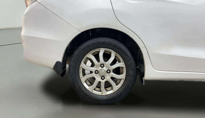 2013 Honda Amaze 1.2L I-VTEC VX, CNG, Manual, 60,401 km, Right Rear Wheel