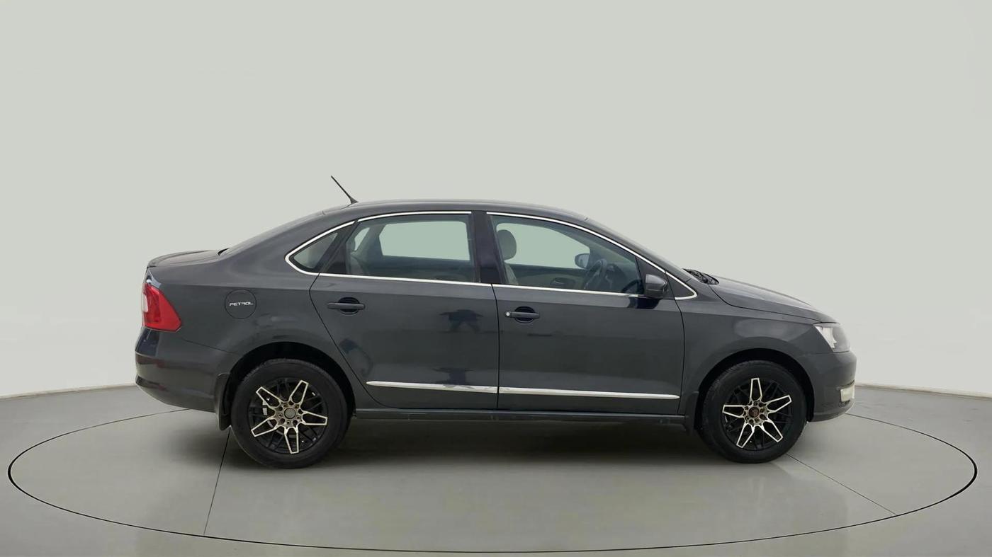 2019 Skoda Rapid 1.6 MPI ACTIVE, Petrol, Manual, 24,987 km, Right Side View