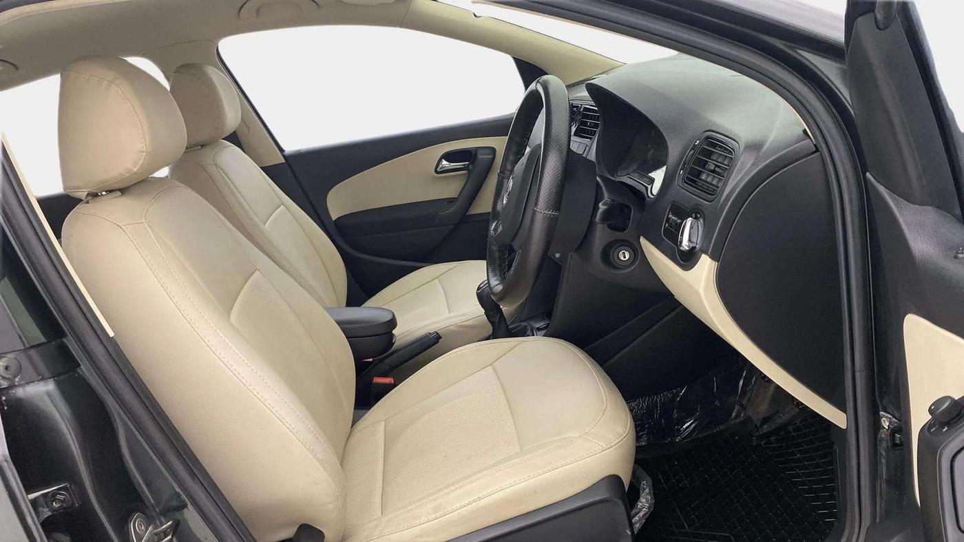 2019 Skoda Rapid 1.6 MPI ACTIVE, Petrol, Manual, 24,987 km, Right Side Front Door Cabin