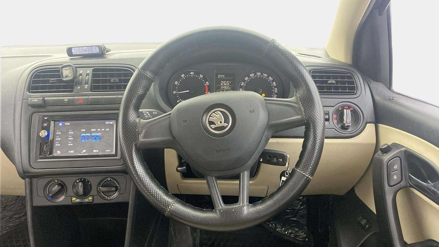 2019 Skoda Rapid 1.6 MPI ACTIVE, Petrol, Manual, 24,987 km, Steering Wheel Close Up