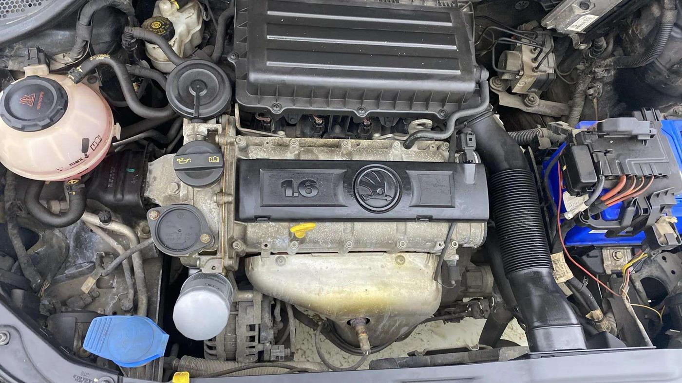 2019 Skoda Rapid 1.6 MPI ACTIVE, Petrol, Manual, 24,987 km, Engine View - Right