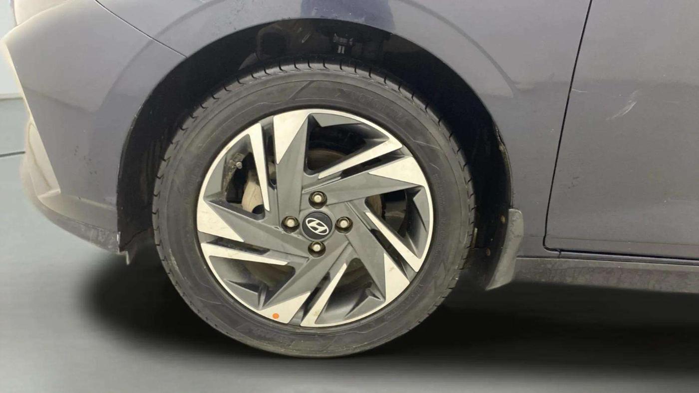 2022 Hyundai NEW I20 ASTA (O) 1.2 MT, CNG, Manual, 50,564 km, Left Front Wheel