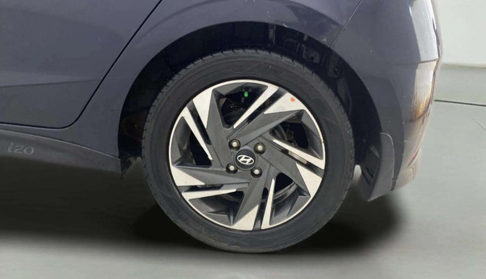 2022 Hyundai NEW I20 ASTA (O) 1.2 MT, CNG, Manual, 50,564 km, Left Rear Wheel