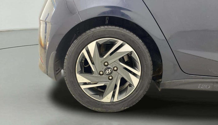 2022 Hyundai NEW I20 ASTA (O) 1.2 MT, CNG, Manual, 50,564 km, Right Rear Wheel