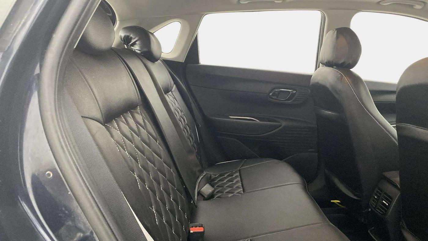 2022 Hyundai NEW I20 ASTA (O) 1.2 MT, CNG, Manual, 50,564 km, Right Side Rear Door Cabin