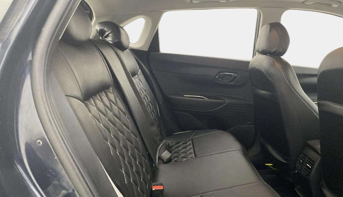 2022 Hyundai NEW I20 ASTA (O) 1.2 MT, CNG, Manual, 50,564 km, Right Side Rear Door Cabin