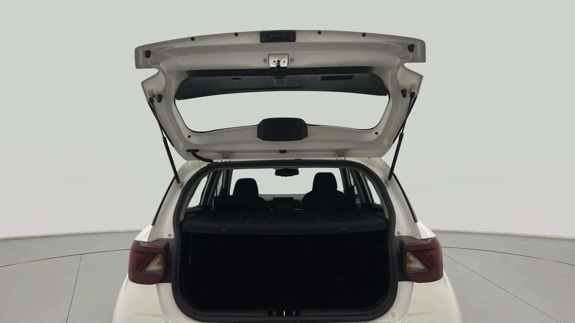 Boot-Open-Top-Half-View-43