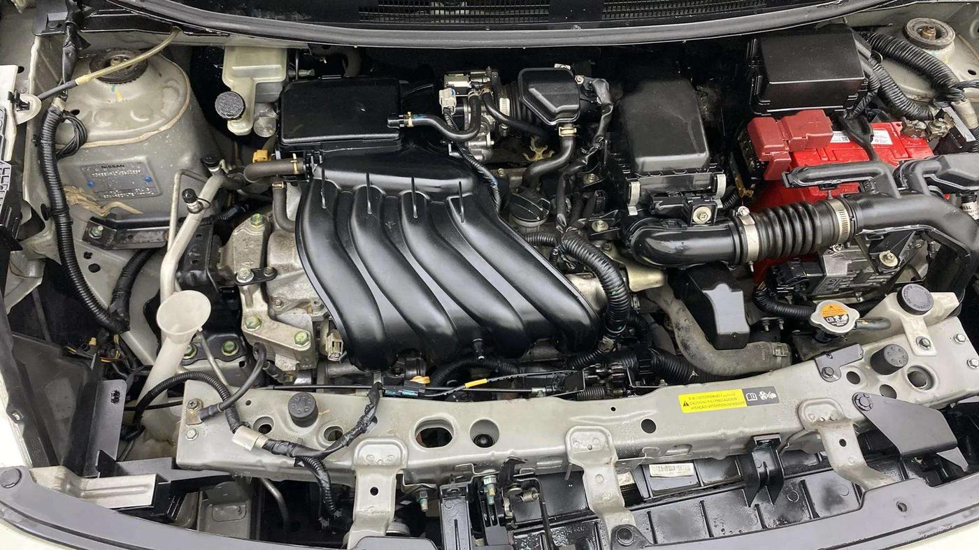 2018 Nissan Sunny XV CVT, Petrol, Automatic, 56,393 km, Engine View - Right