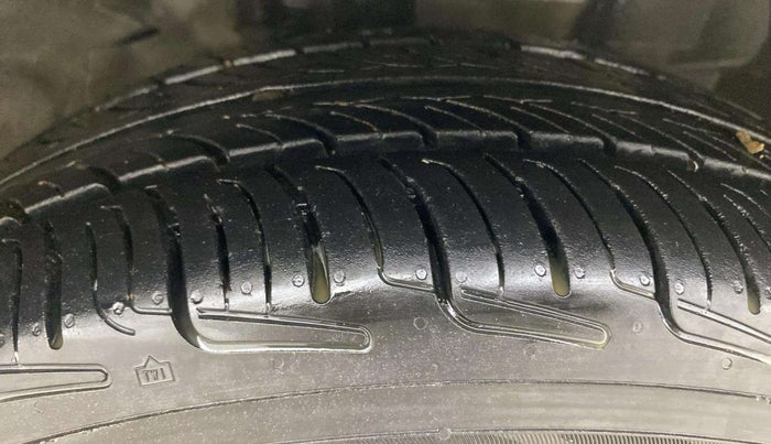 2018 Nissan Sunny XV CVT, Petrol, Automatic, 55,886 km, Right Front Tyre Tread