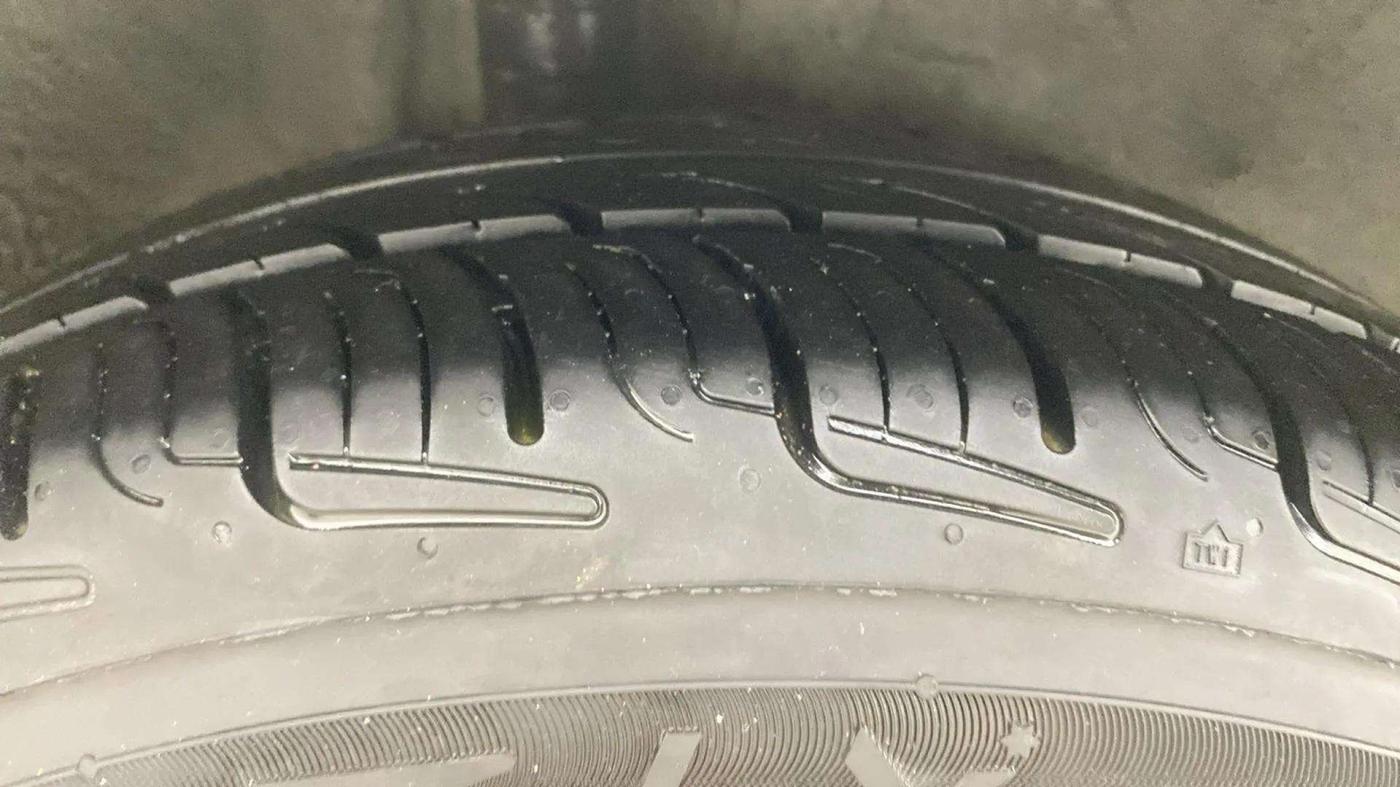 2018 Nissan Sunny XV CVT, Petrol, Automatic, 56,393 km, Right Rear Tyre Tread