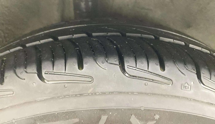 2018 Nissan Sunny XV CVT, Petrol, Automatic, 55,886 km, Right Rear Tyre Tread