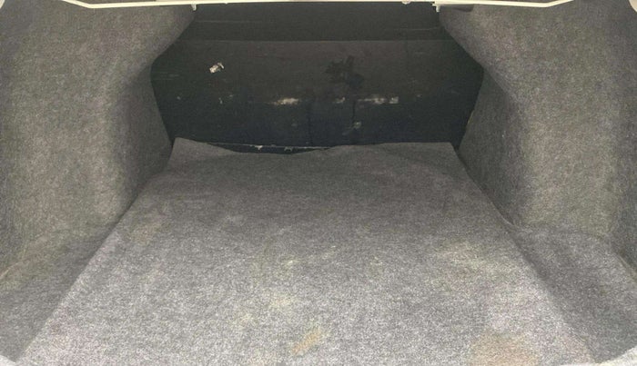 2018 Nissan Sunny XV CVT, Petrol, Automatic, 55,886 km, Boot Inside
